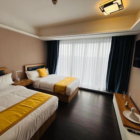 Aeontower Suites&Hotel By Cmc Davao ภายนอก รูปภาพ