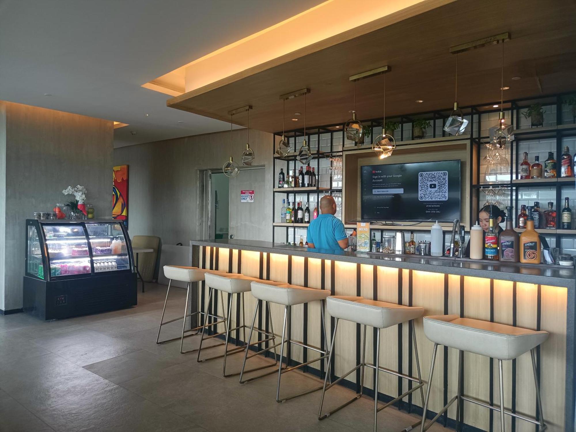 Aeontower Suites&Hotel By Cmc Davao ภายนอก รูปภาพ