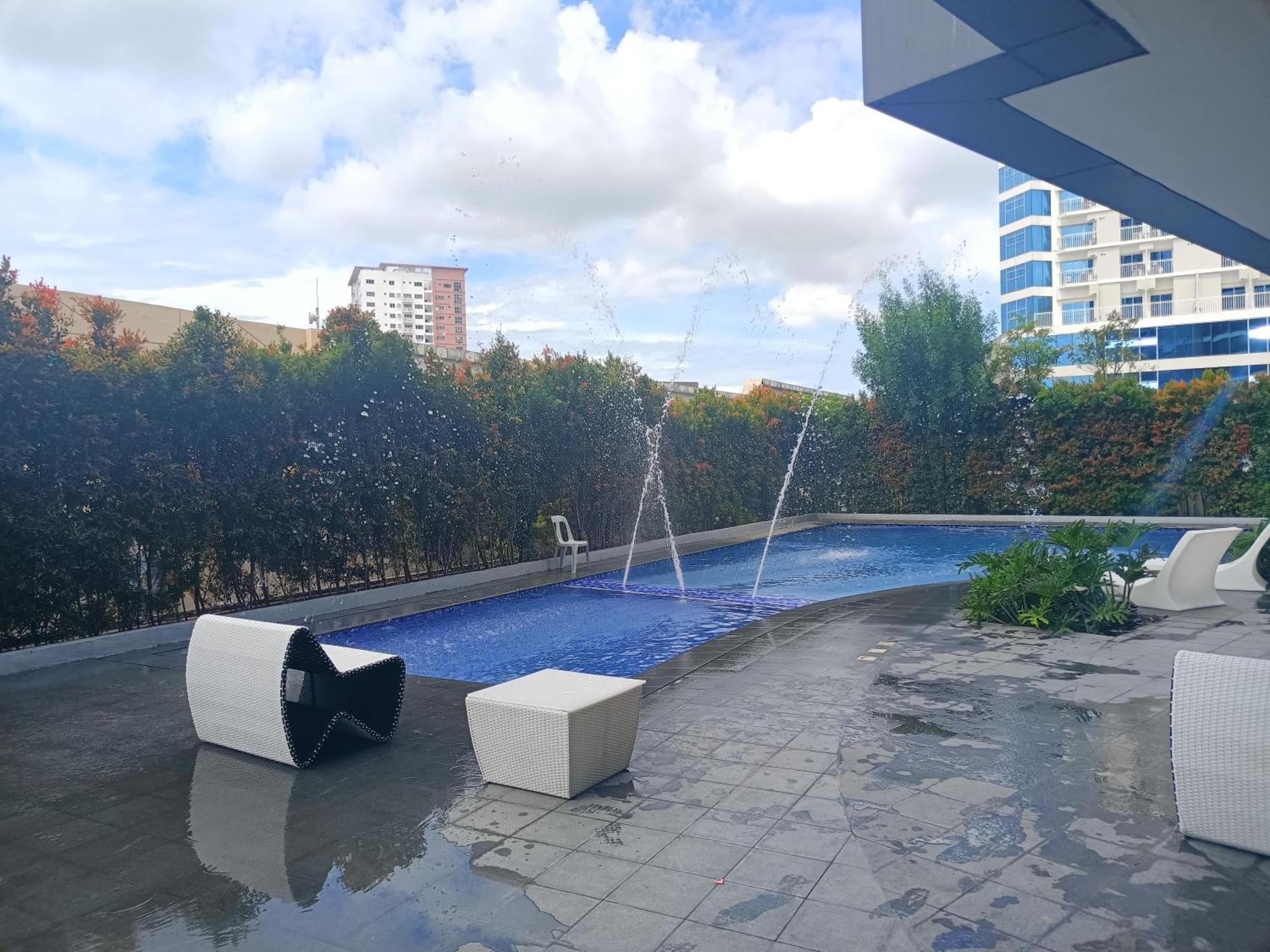 Aeontower Suites&Hotel By Cmc Davao ภายนอก รูปภาพ
